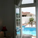 Alenos Boutique Hotel 2*