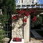 Alenos Boutique Alaçatı