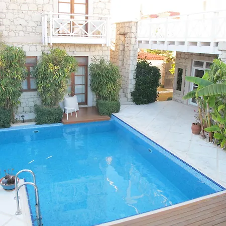 Hotel Alenos Boutique 2*