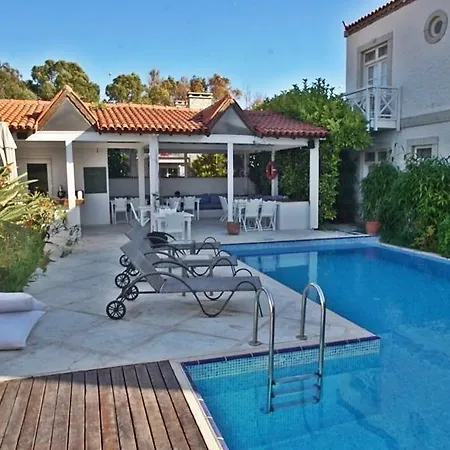 Alenos Boutique Hotel 2*