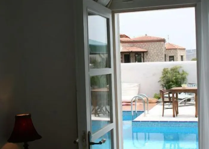 Alenos Boutique מלון 2*