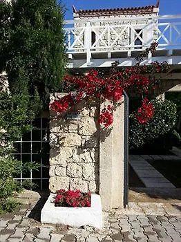 Alenos Boutique אלאקאטי