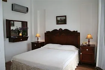 Alenos Boutique 2* Alacati